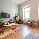 Maniu Home