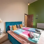 Maniu Home